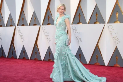 cate blanchett oscars red carpet